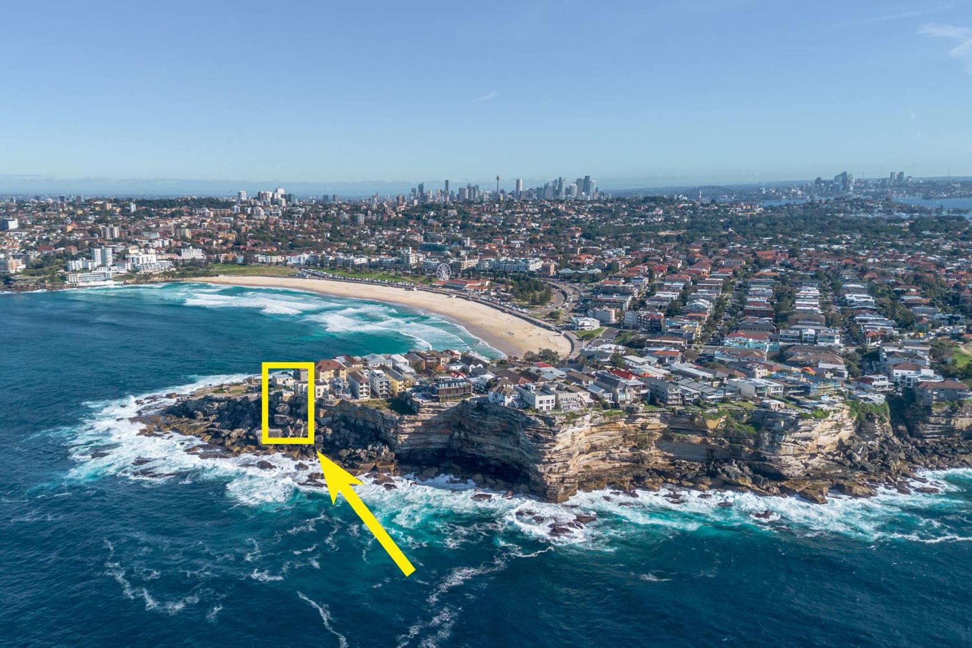 Upscale Cliffside Studio With Ocean Views North Bondi Sidney Exterior foto