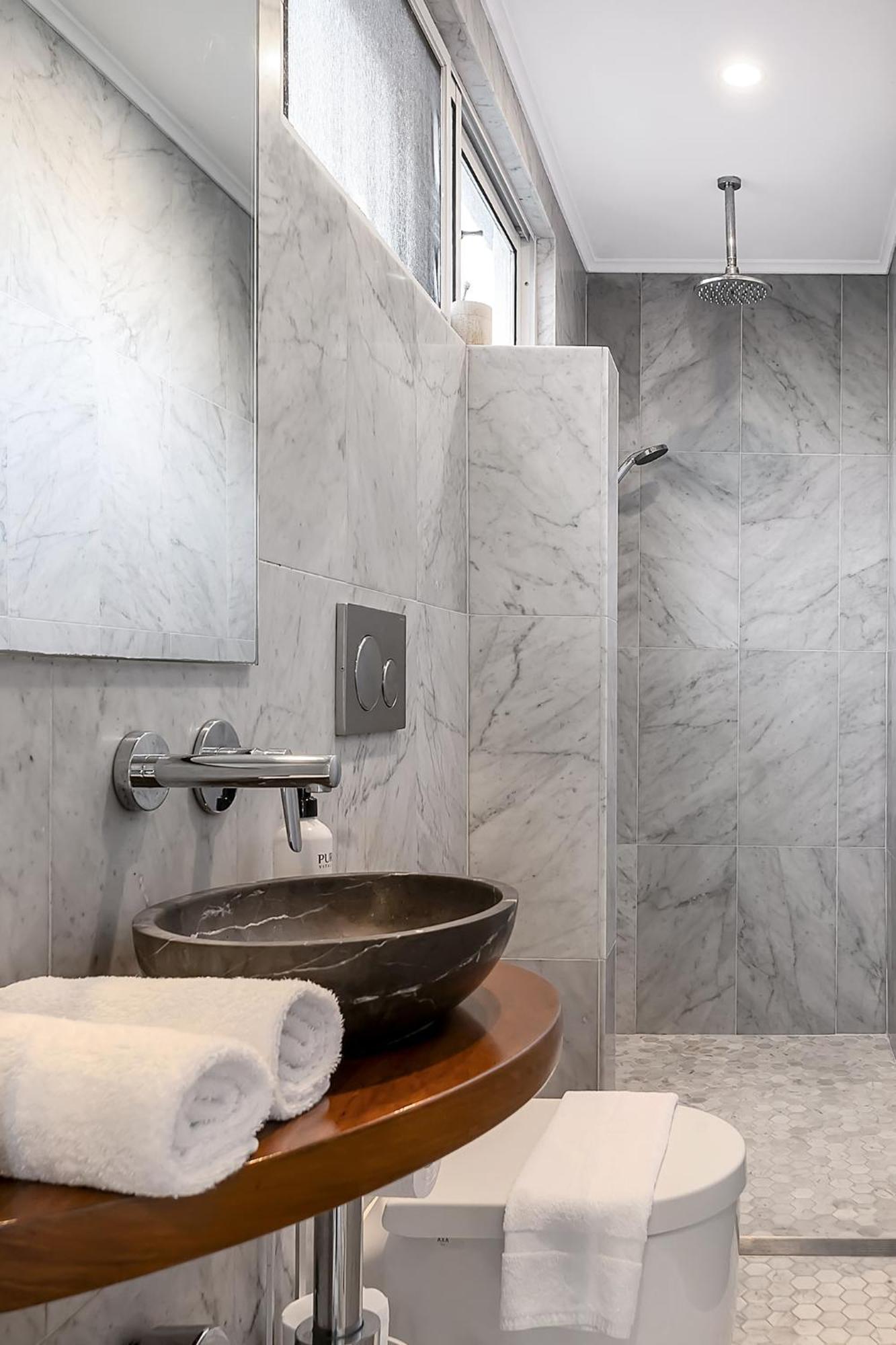 Upscale Cliffside Studio With Ocean Views North Bondi Sidney Exterior foto